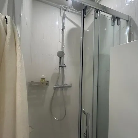 In Les Halles Center Apartment